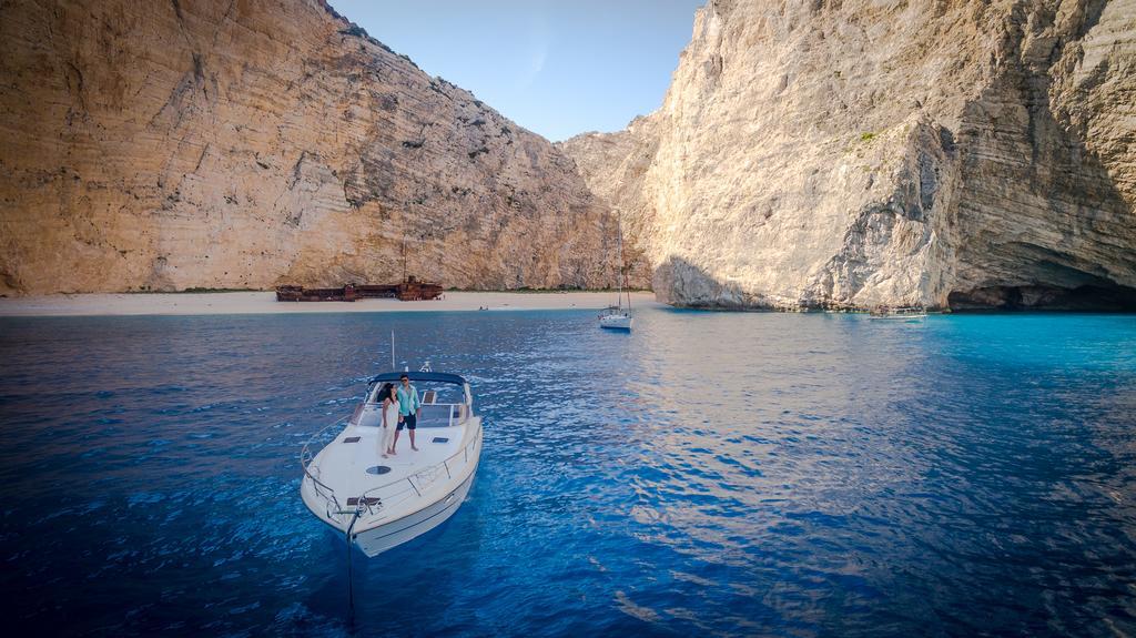 Pineapple Seaside Suite Zakynthos Buitenkant foto